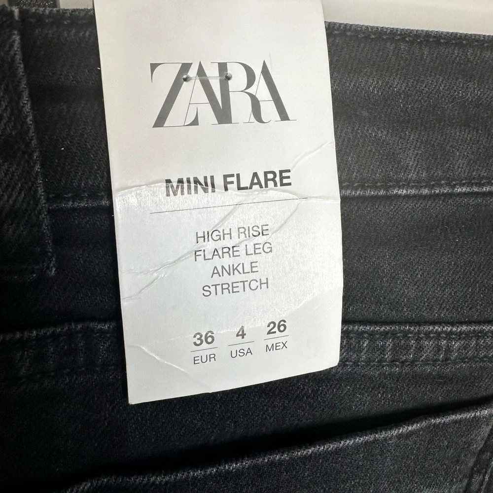 Zara Mini Flare High Rise‎ Ankle Jeans Black Raw Hem 6147/121 Womens Size 4
